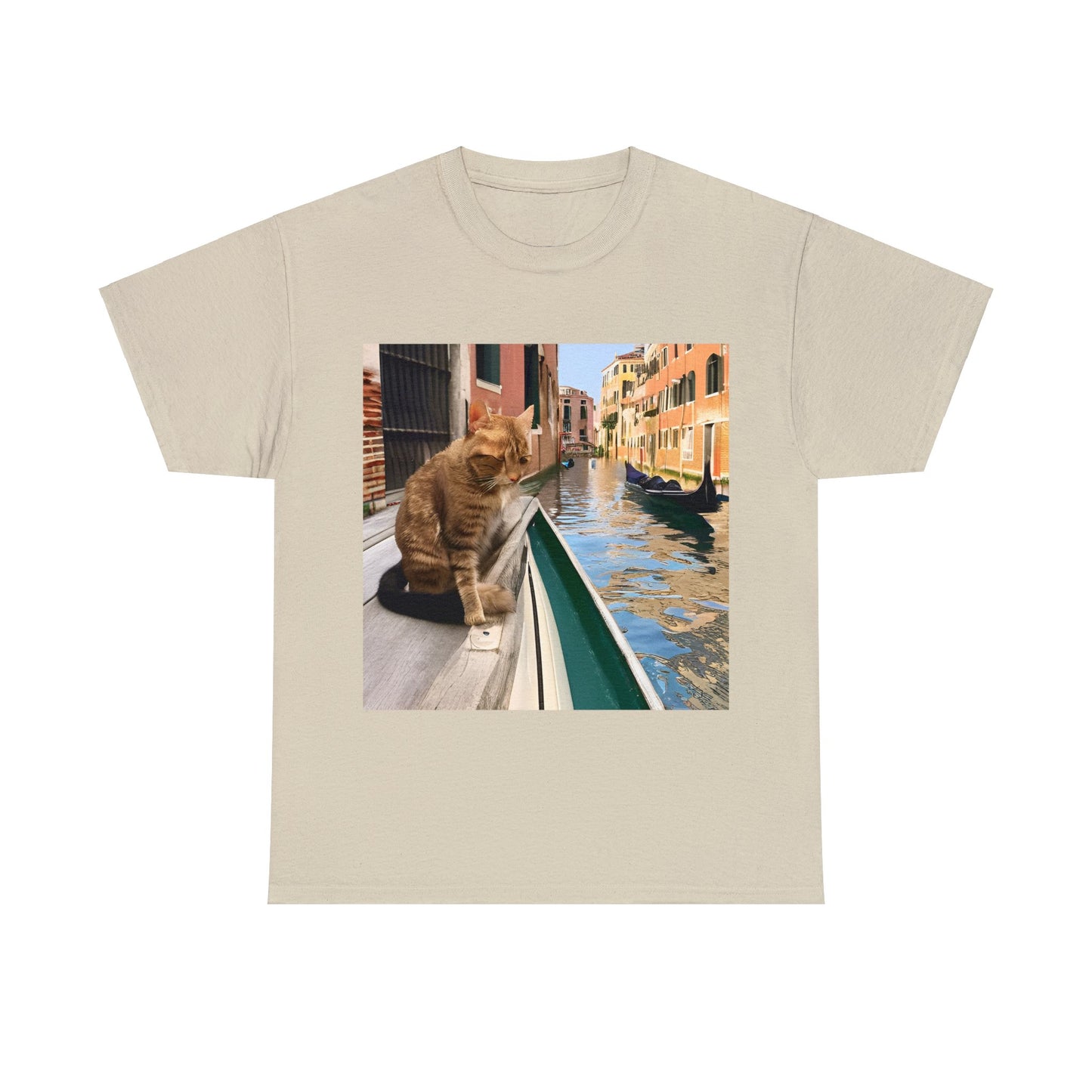 Meow in Venice 🐱🌊 T-Shirt