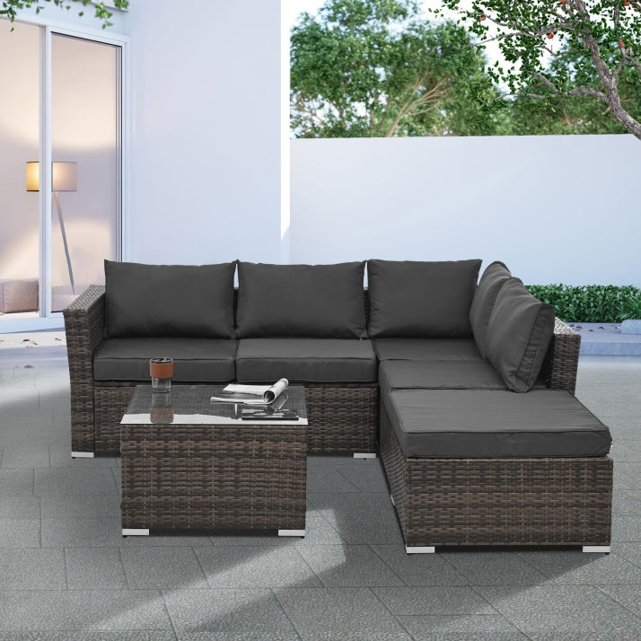 Comfortable PE Wicker Patio Furniture Set