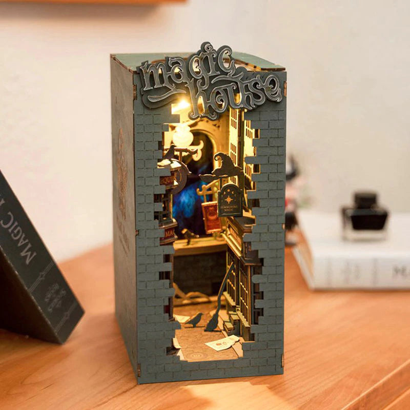 Rolife DIY Book Nook Miniature Doll House